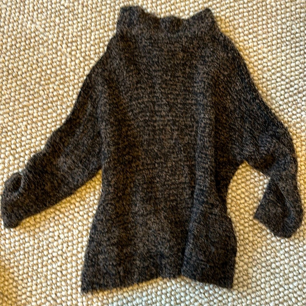Free People She’s All That Alpaca Drop Shoulder Mock Turtleneck Sweater • Size S